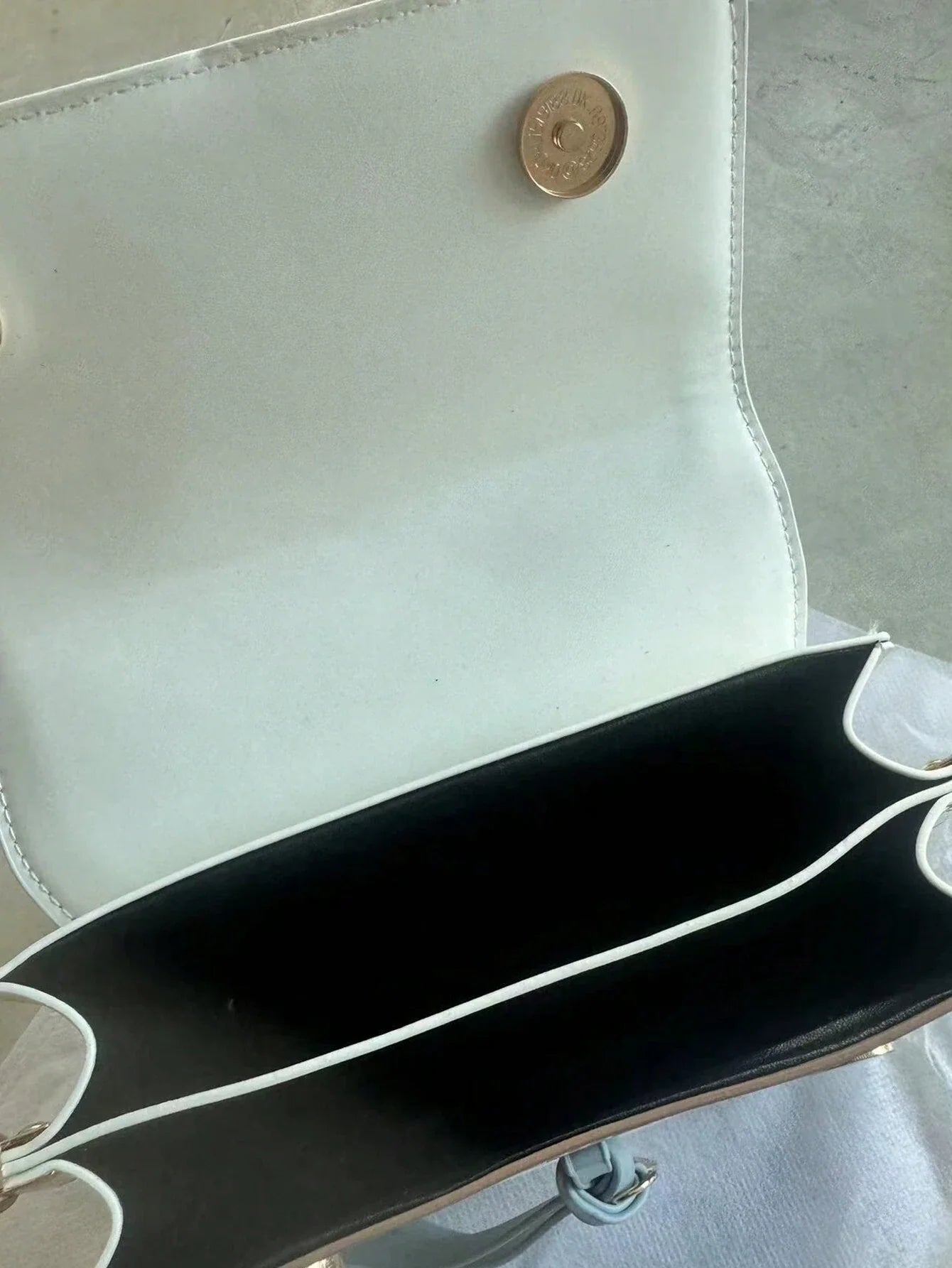 Versatile crossbody bag