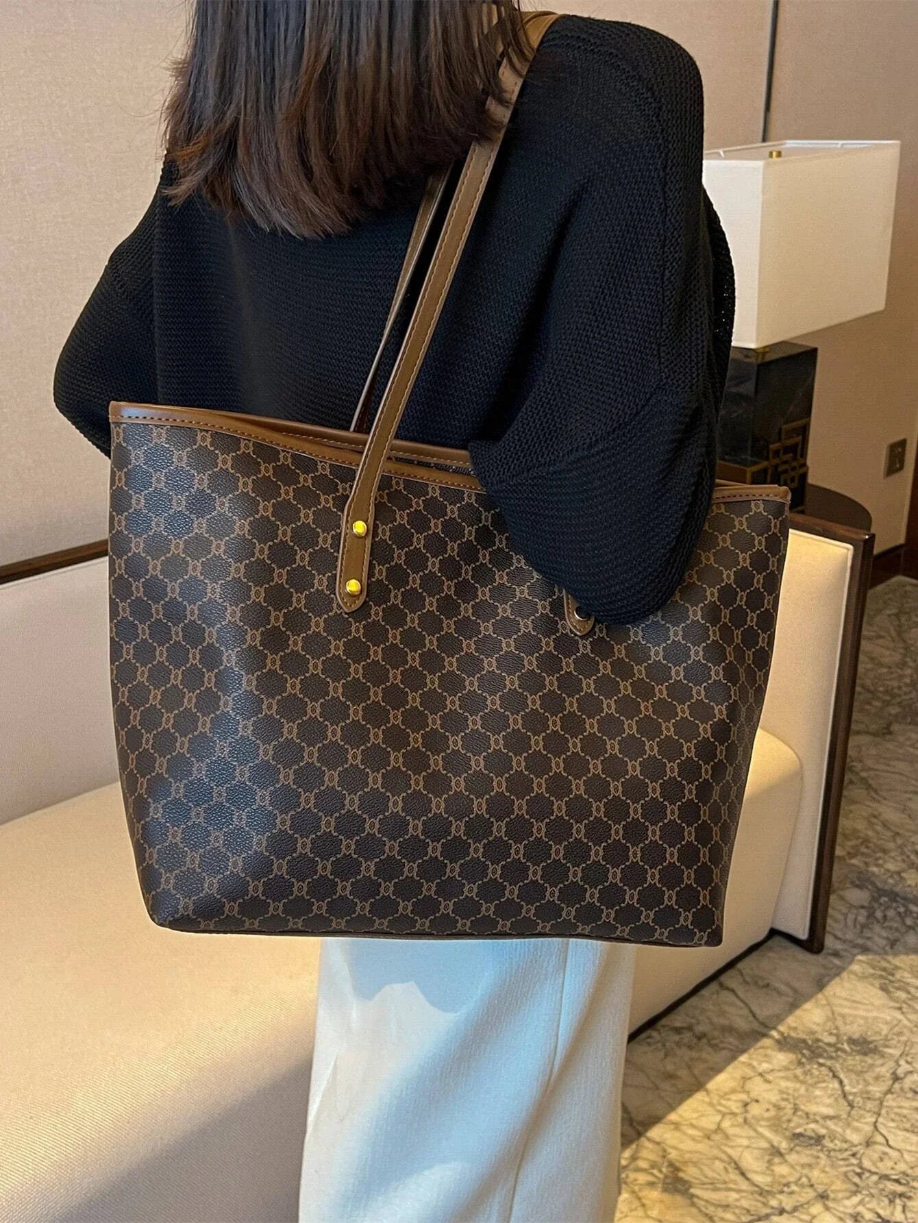 Old Flower Color Block Large Capacity Tote