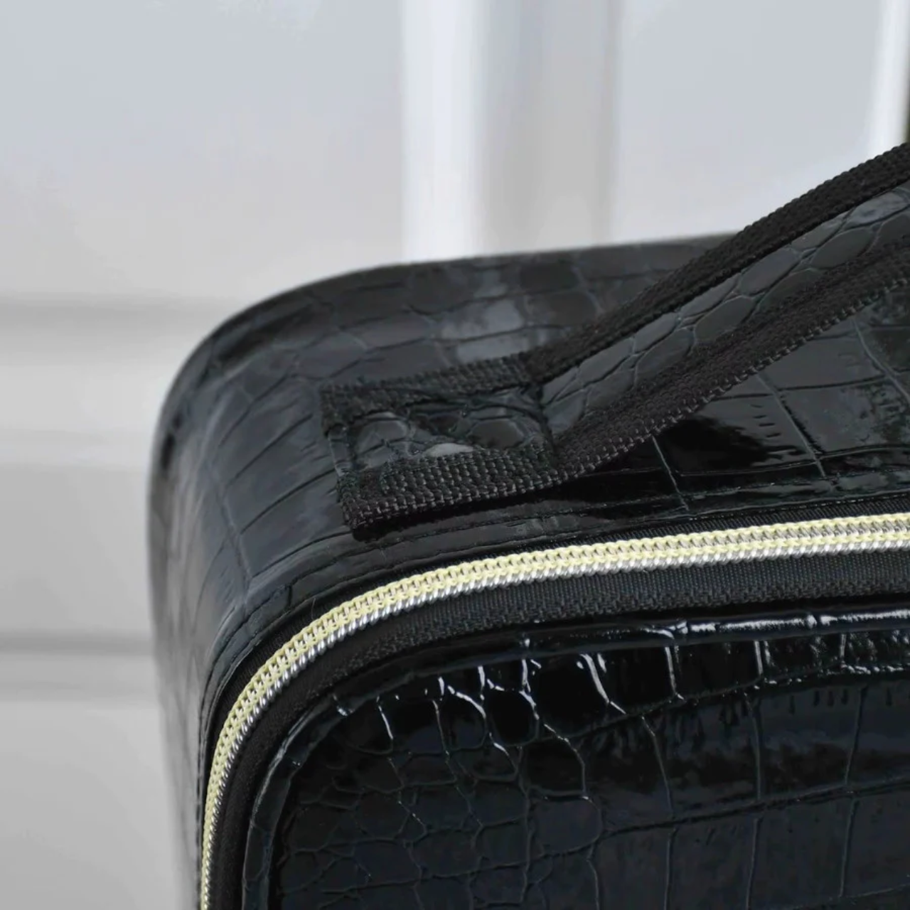 PU Leather Portable Cosmetic Case